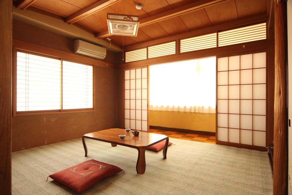 Отель Minshuku Miyama Nakano  Экстерьер фото