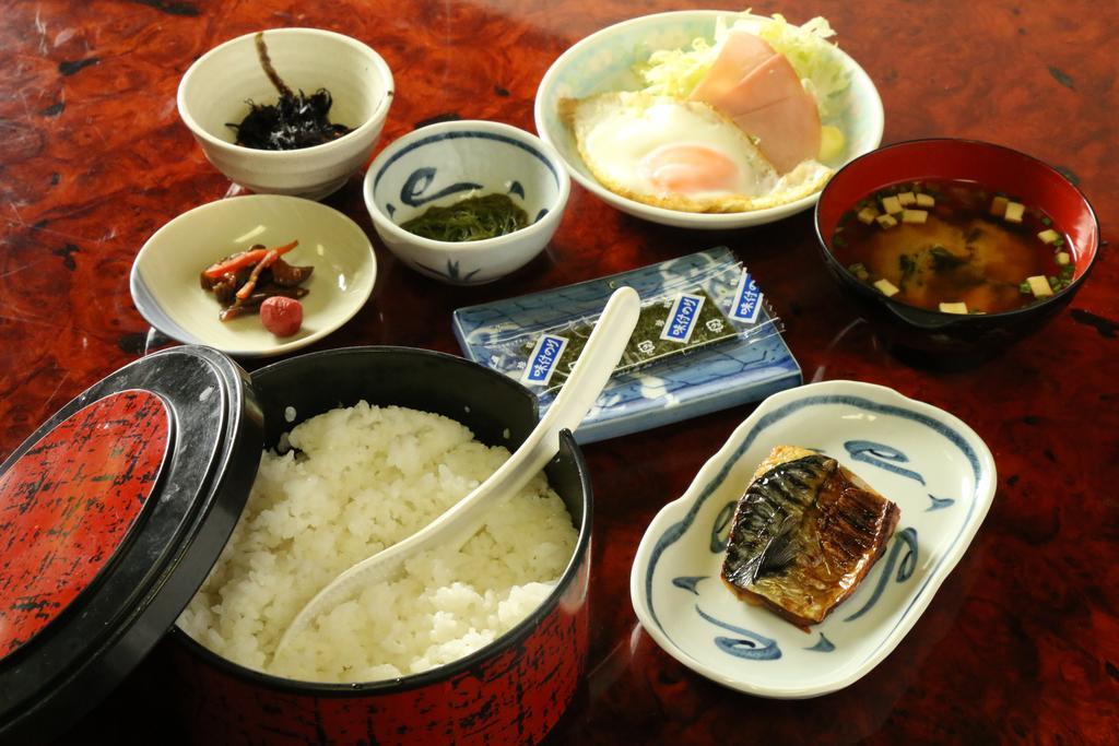 Отель Minshuku Miyama Nakano  Экстерьер фото